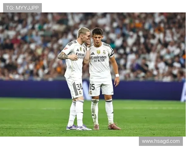 贝林回归加剧皇马竞争 马斯坦托诺提前归队全力争夺主力位置 贝林回归加剧皇马竞争 马斯坦托诺提前归队全力争夺主力位置